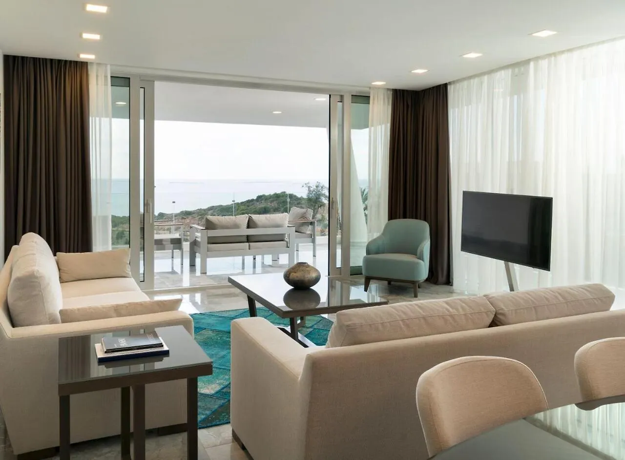 Le Méridien Bodrum Beach Resort Bogazici 5*,